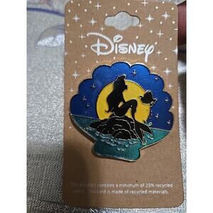 Ariel and Flounder Little Mermaid Silhouette Sitting on a Rock Disney Pin Box Lu